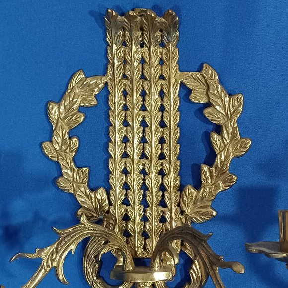 Vtg Gold Brass Wall Sconces 2 Arm Candelabra Mid Century Laurel Acanthus Leaves - Picture 6 of 9